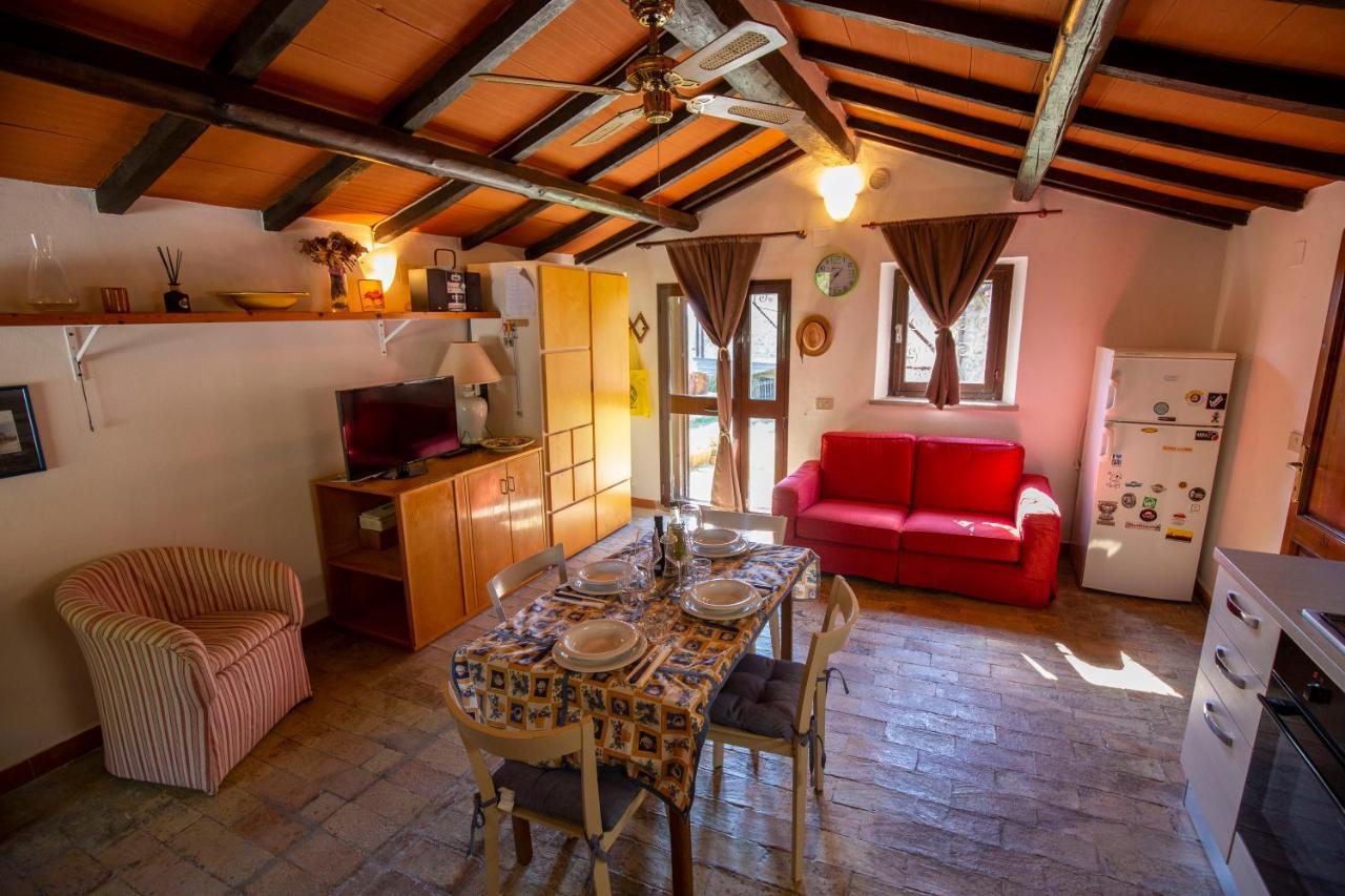 Borgo Di Caldana Accoglienza Turistica Diffusa ภายนอก รูปภาพ