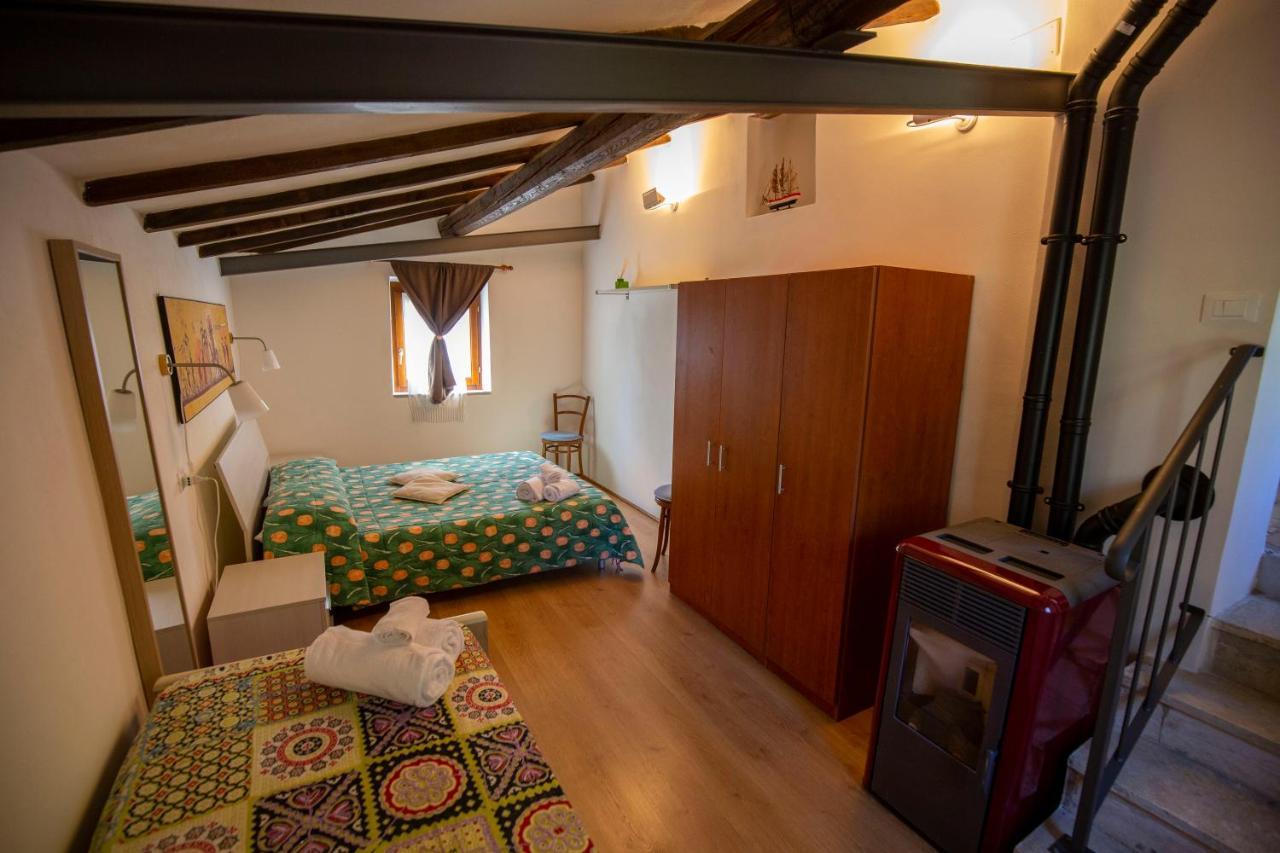 Borgo Di Caldana Accoglienza Turistica Diffusa ภายนอก รูปภาพ