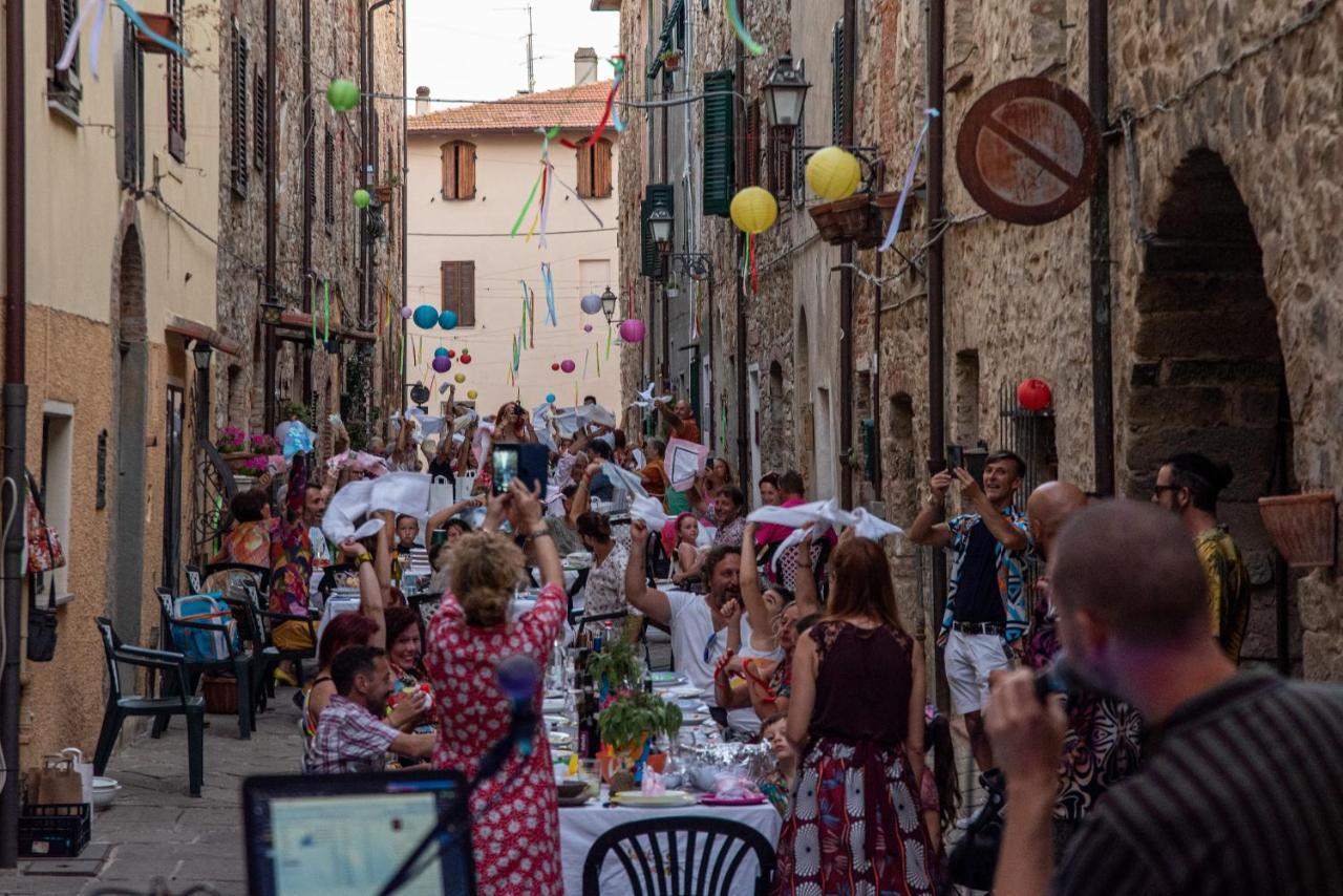 Borgo Di Caldana Accoglienza Turistica Diffusa ภายนอก รูปภาพ